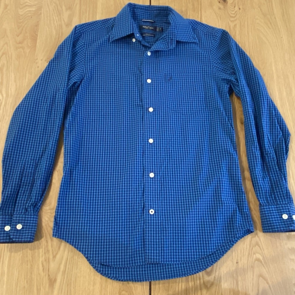Nautica Slim fit Button Up‎ wrinkle resistant size small plaid navy long sleeve